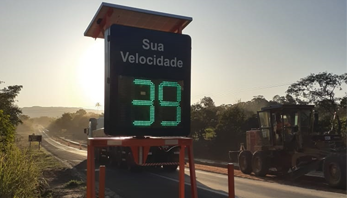 Painel De Mensagem Variável Móvei PMV-M 2800