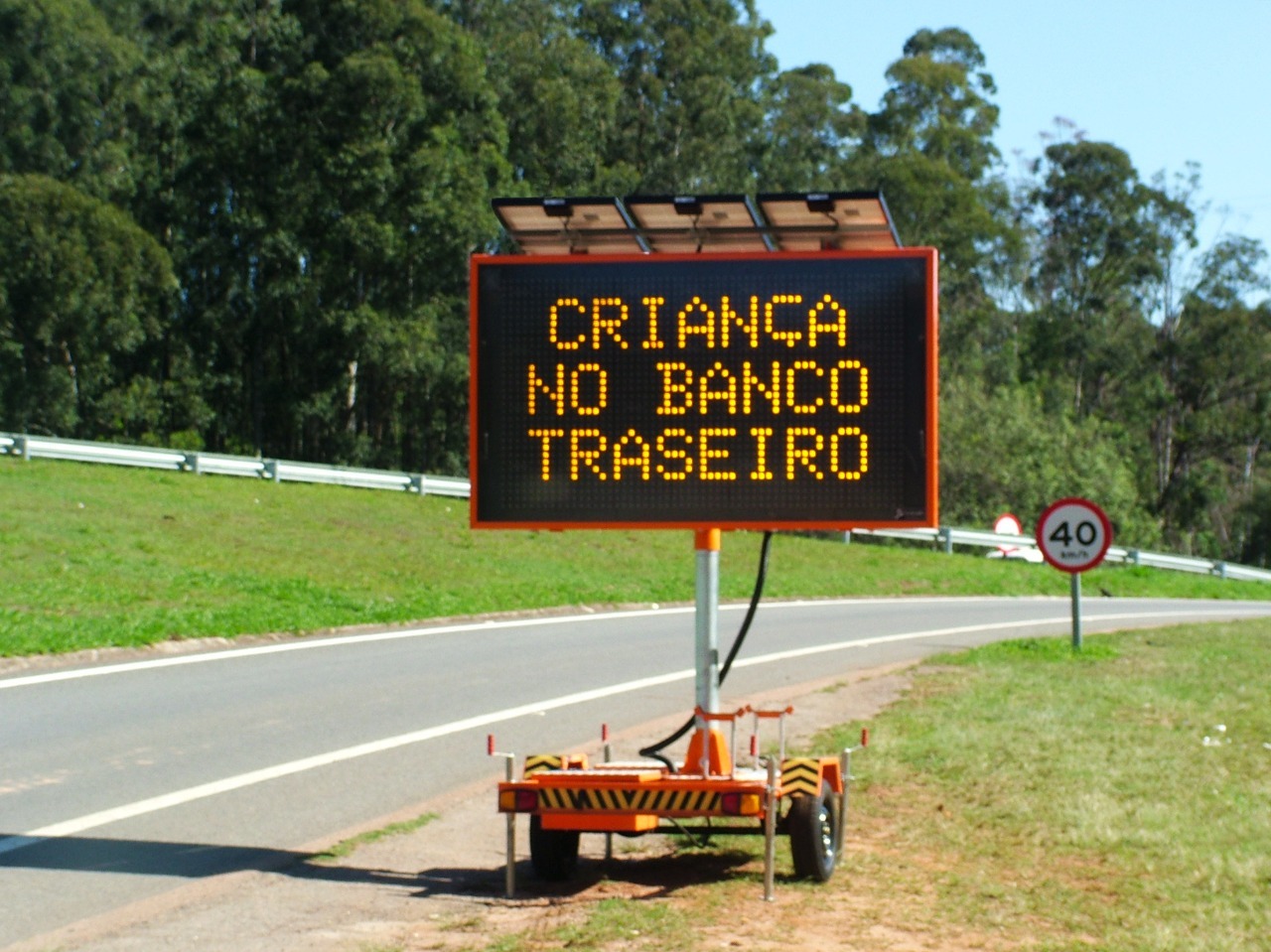 Painel de LED móvel da SinaMóvel
